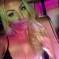 Taylor db.home.ad.location.escort