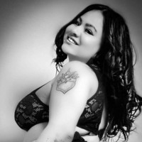 Kashae db.home.ad.location.escort