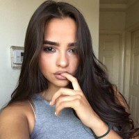 Emily db.home.ad.location.escort