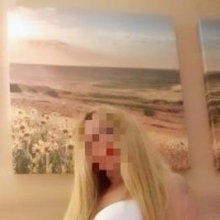 viki db.home.ad.location.escort