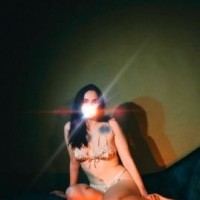 Lana db.home.ad.location.escort