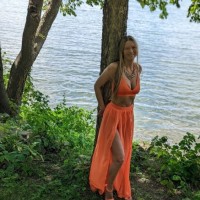 Nikki db.home.ad.location.escort