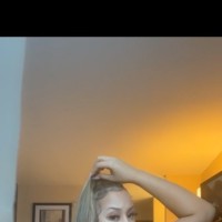 Stella db.home.ad.location.escort