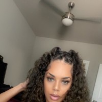 Nikki db.home.ad.location.escort
