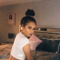 Skye db.home.ad.location.escort