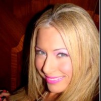 Britney Bond db.home.ad.location.escort