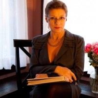 Beatrix Bliss db.home.ad.location.escort