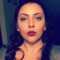 Lilah db.home.ad.location.escort