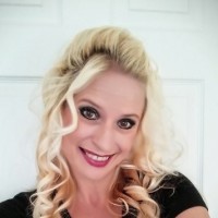 Canmy James db.home.ad.location.escort