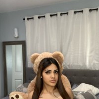 Selena db.home.ad.location.escort