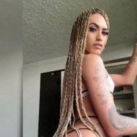 Nikki db.home.ad.location.escort