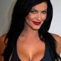 Lizzy db.home.ad.location.escort