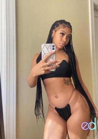 Farmington Hills | Escort Alexis-26-1478388-photo-1