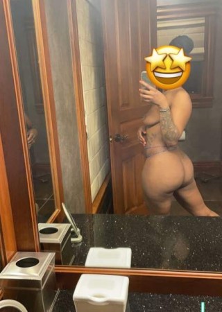 Cedar Rapids | Escort China-22-1476629-photo-4