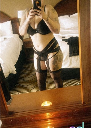 Renton | Escort Chanel-21-1471039-photo-3