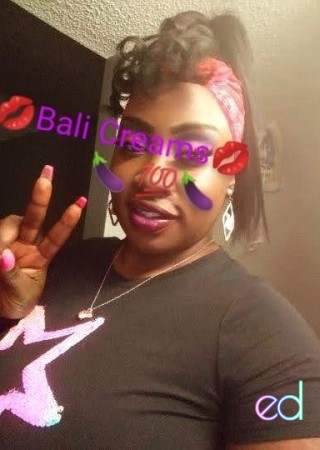 St. Louis | Escort BALI-31-1486845-photo-1