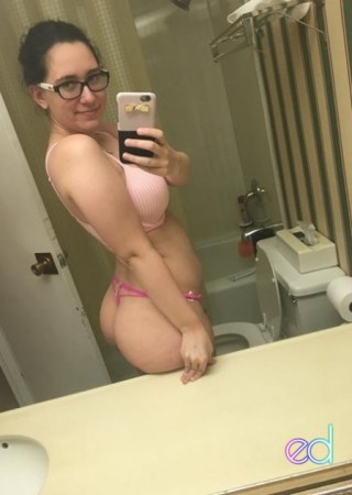 New York | Escort Curious-19-1469737-photo-1