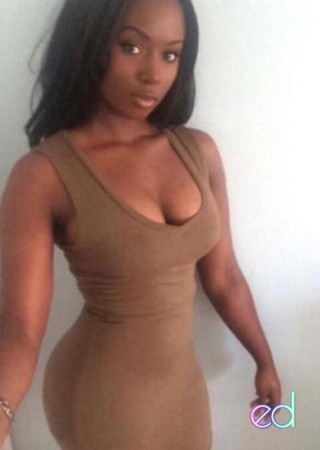 Philadelphia | Escort PETITE-1465785-photo-1