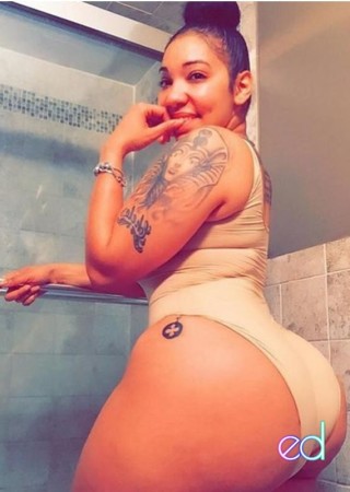 Kansas City | Escort lisa-23-1467097-photo-2