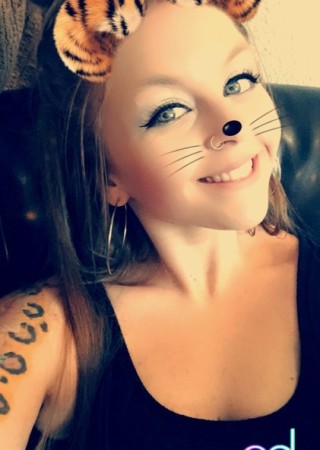 Salem | Escort Taylor-24-1476339-photo-1