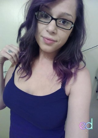 Louisville | Escort Selena-22-1469108-photo-2