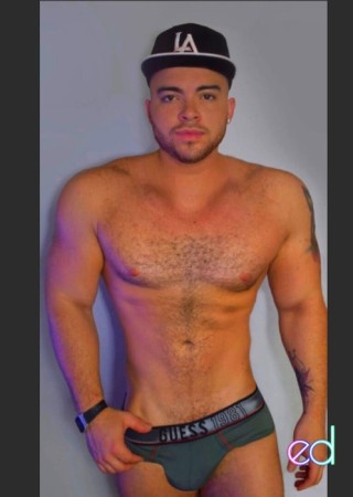 Murfreesboro | Escort Camilo-24-1488550-photo-1