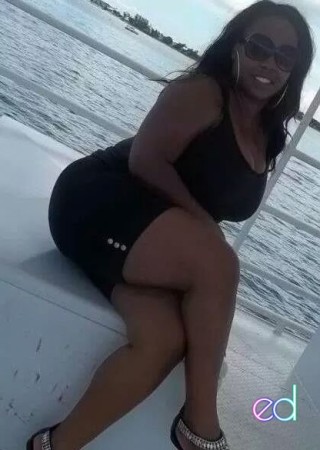 New York | Escort Linda-43-1468166-photo-1