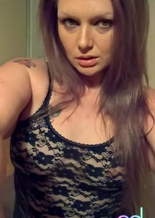 Lexington | Escort Carly-29-1468120-photo-1