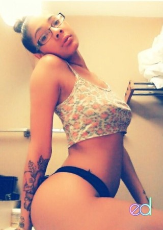 Tacoma | Escort Paige-20-1468258-photo-3