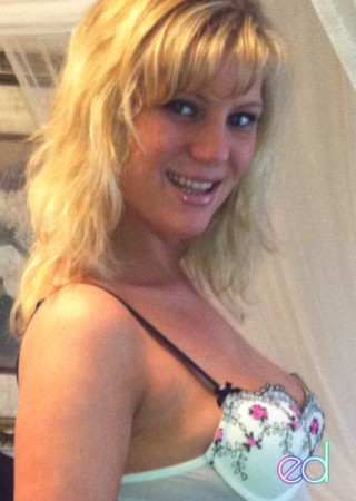 Minneapolis | Escort Kylie-24-1467794-photo-3