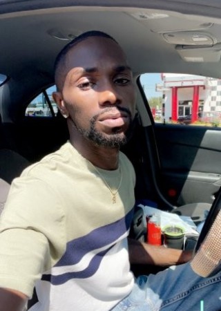 Long Beach | Escort Hung-29-1484384-photo-3