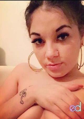 Cheektowaga | Escort Stephanie-25-1477579-photo-1