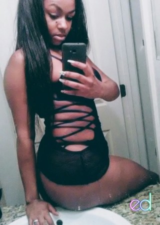 Sacramento | Escort Lashay-25-1469845-photo-3