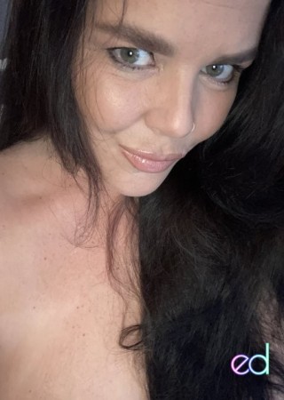 Glendale | Escort Chloe Lewis-26-1477120-photo-3