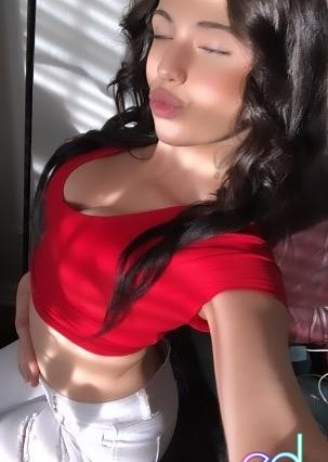 New London | Escort Lola-19-1521145-photo-6