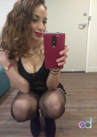 Renton | Escort Camille-25-1466872-photo-1