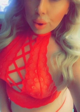 Jurupa Valley | Escort Gianna-34-1486300-photo-3