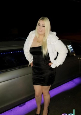 Kansas City | Escort Staceyrenee-28-1472039-photo-1