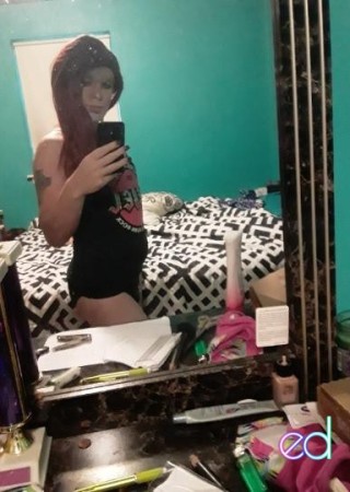 Virginia Beach | Escort chloe-25-1485662-photo-2