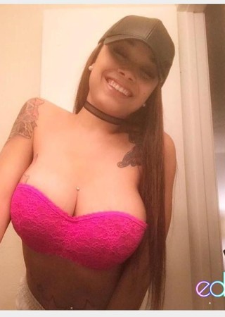 Virginia Beach | Escort Marie-22-1468004-photo-3