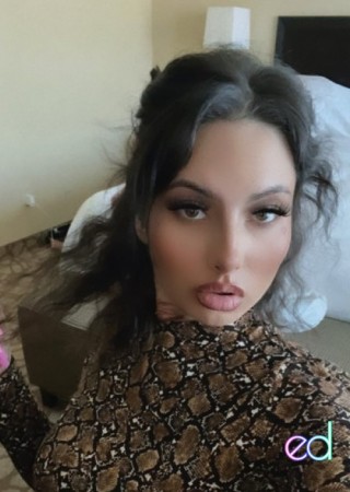 Orange | Escort Viky-24-1496457-photo-2