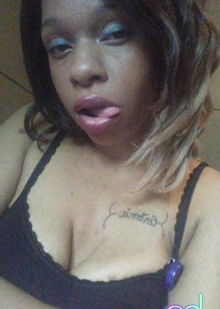 Milwaukee | Escort Brittney-22-1471042-photo-1