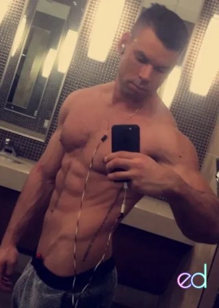 Los Angeles | Escort Masterjames-25-1485853-photo-1