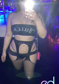 Sandy | Escort Camilla-24-1494074-photo-2