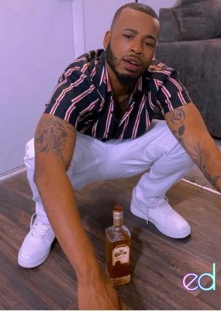 Greenville | Escort ALPHA-28-1488307-photo-1