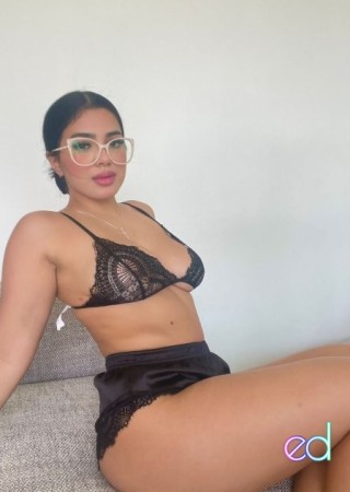 Sandusky | Escort Cristina-27-1511750-photo-1