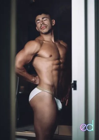 Los Angeles | Escort RDeVega-31-1485836-photo-1