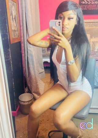 Miami Gardens | Escort Clara-23-1484558-photo-3