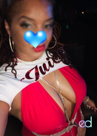 Hampton | Escort Lanna-38-1480329-photo-1