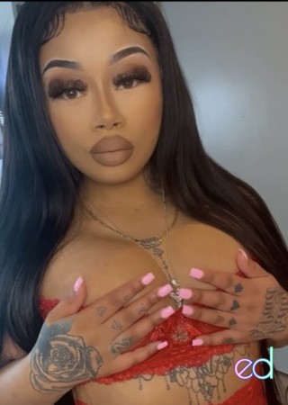 Redmond | Escort Kari-23-1493145-photo-2